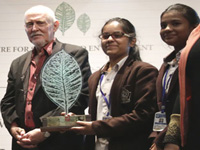 10 schools get green awards