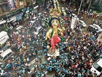 Bombay High Court threatens civic chiefs with jail time over illegal pandals