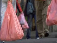 Shopkeepers unaware of new plastic bag rule
