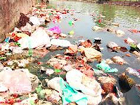 As kanwarias take over Haridwar, NGT ban on plastic goes for a toss