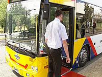 Only 2% commuters use public transport in Indore, fewer are riding ibus: Survey