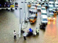 4 persons dead from downpour in Visakhapatnam