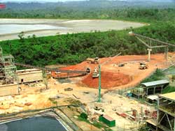 Gold mine spills cyanide in Ghana