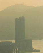 Hong Kong`s air threatens business