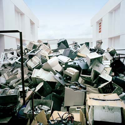 E waste posing health risks for workers in scrapyards