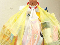 Plan to collect old clothes, give new bags in return