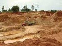 Illegal sand mining at creek near Ulwe-Belapur link road