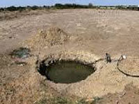 Dry Godavari now a riverbed of illegally dug borewells